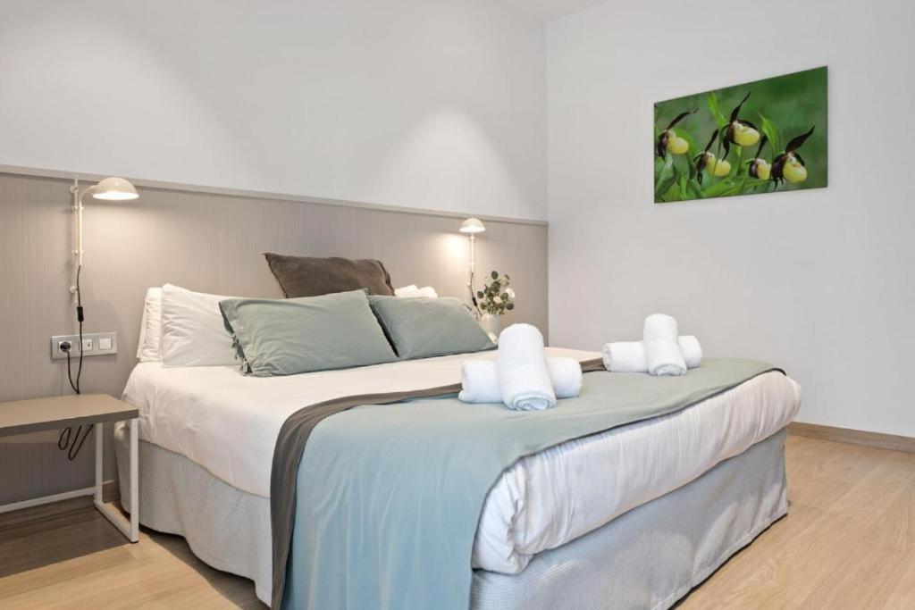 Fisa Rentals Gran Via Apartments Barcelona Bagian luar foto