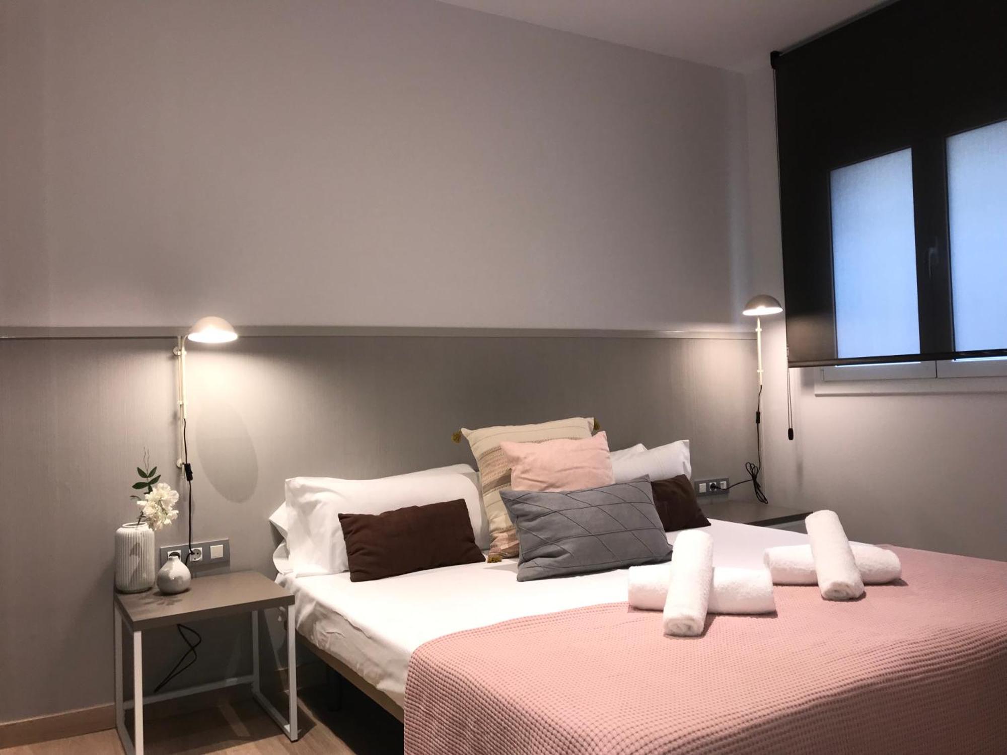 Fisa Rentals Gran Via Apartments Barcelona Bagian luar foto