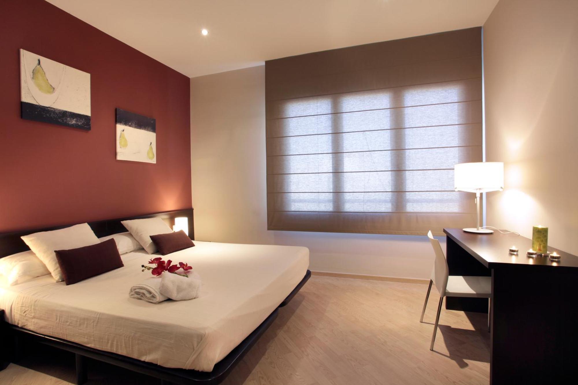 Fisa Rentals Gran Via Apartments Barcelona Bagian luar foto