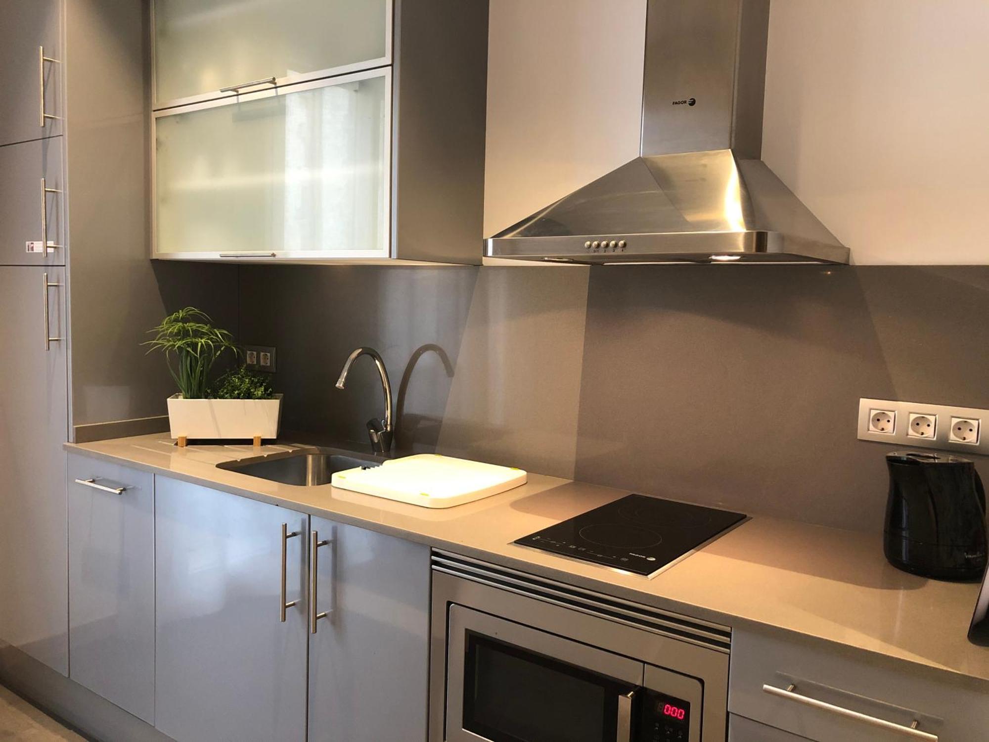 Fisa Rentals Gran Via Apartments Barcelona Bagian luar foto